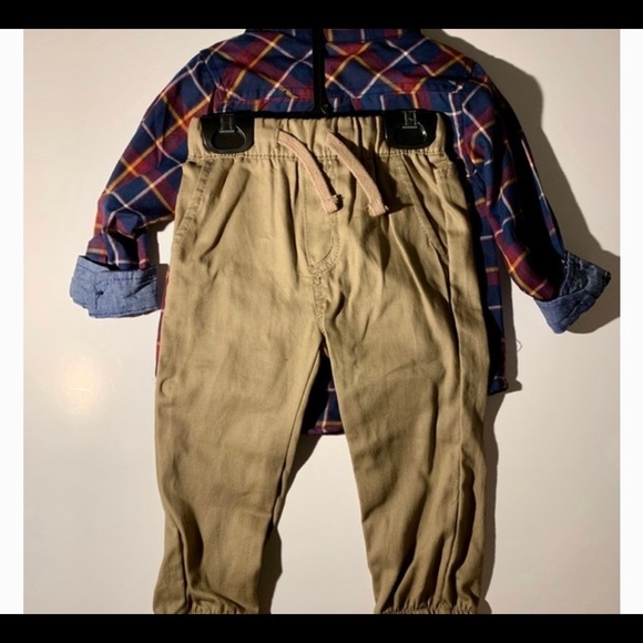 Boys two piece Ben Sherman putting up with pants - Picture 2 of 3